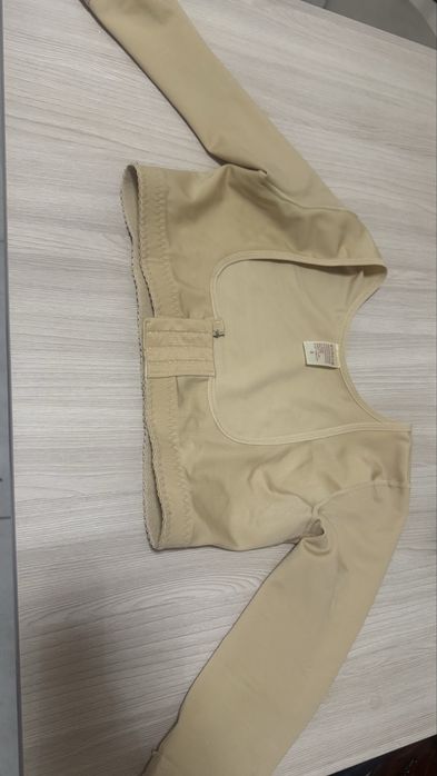 Корсет с плечиками