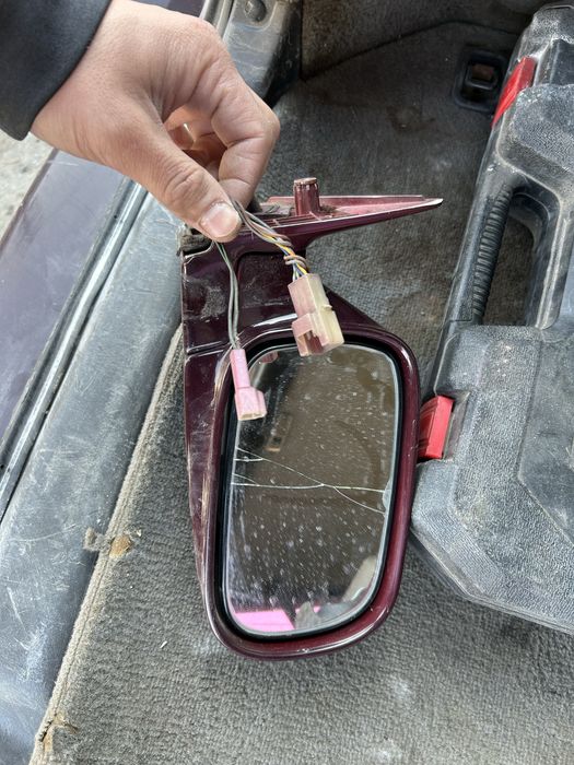 Зеркала от легаси б3