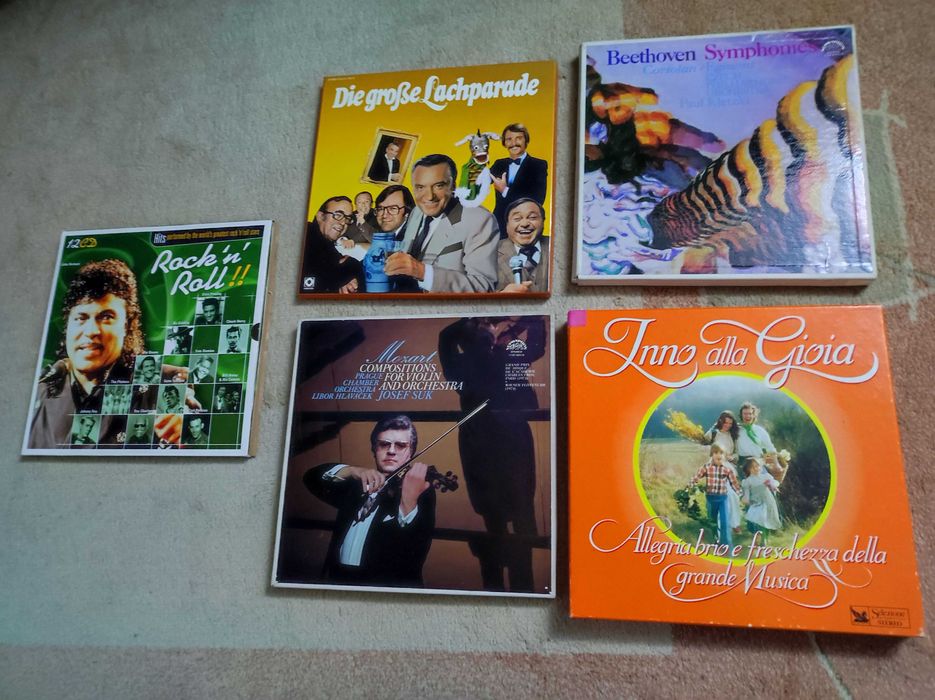 Albume cu discuri vinil si lista cu viniluri