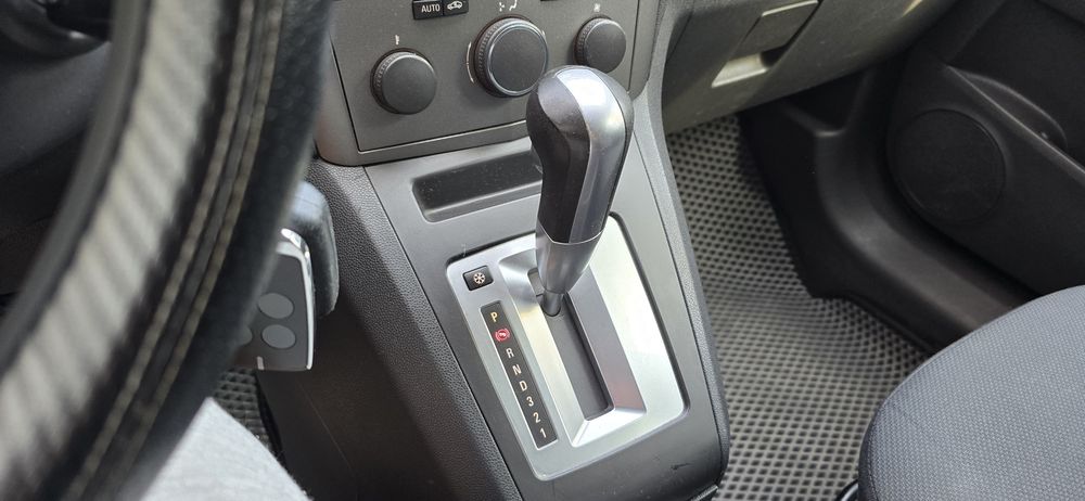 Opel Zafira B - 7 мест