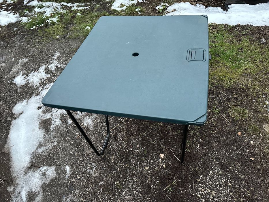 Продавам масичка за Хонда ЦРВ