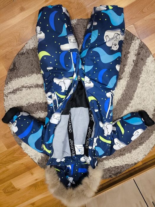 Продам детский комбинезон