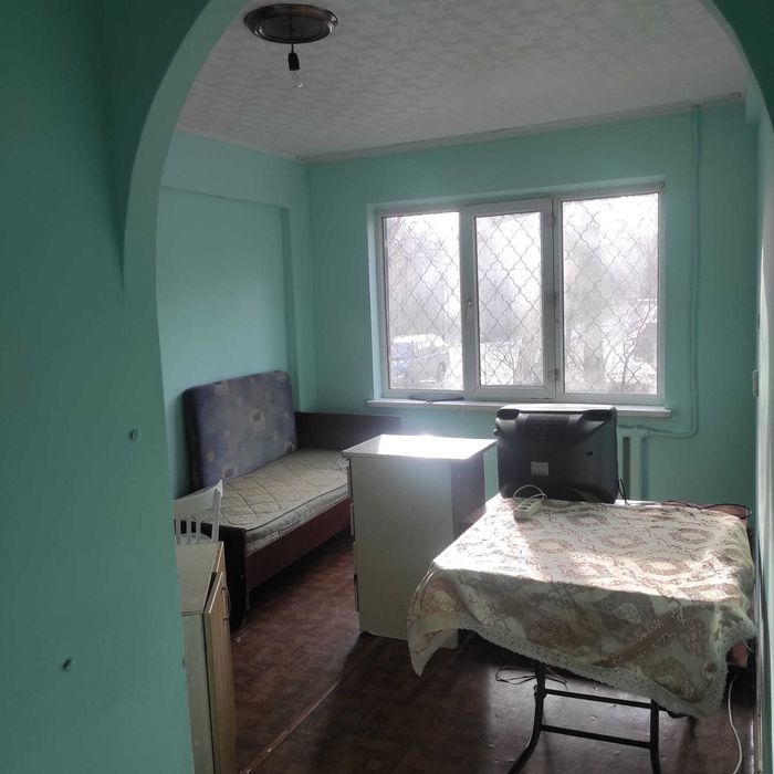 Продам 5 комнат + 1,5 в отдельном блоке 1/5эт, ул. Бажова д.345