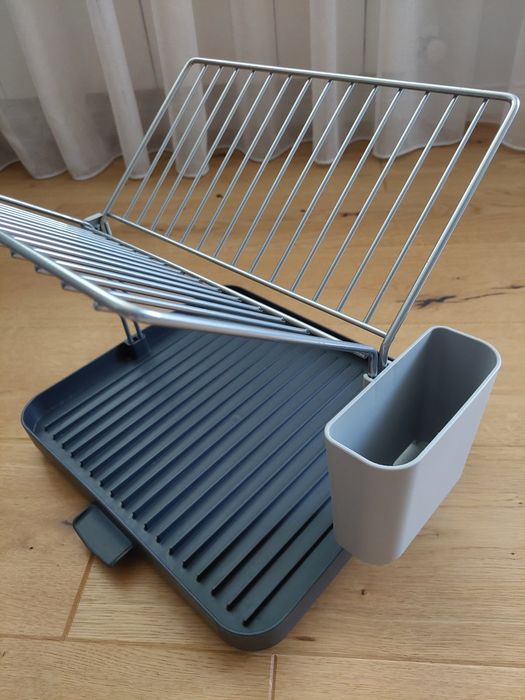 Scurgător de vase Joseph Joseph Y-Rack
- cu două nivele, din oțel inox