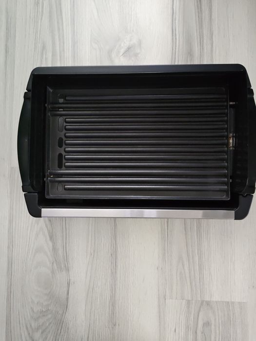 Vând Grătar Electric