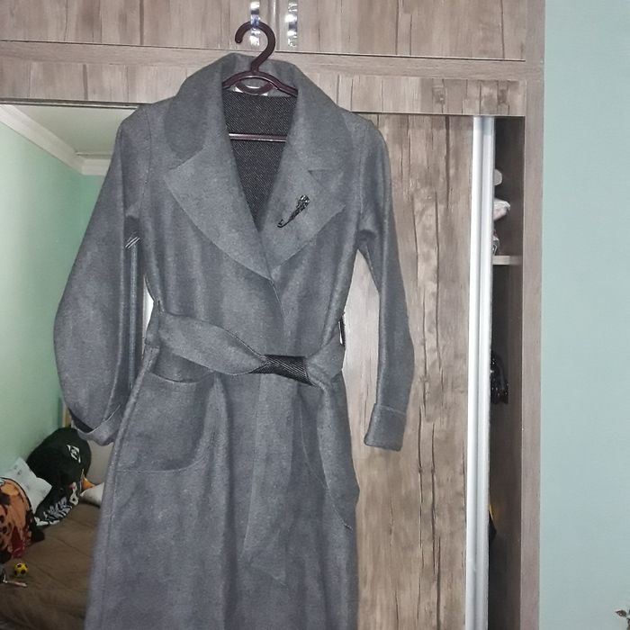 Paltoga uxsash foson kuzgi