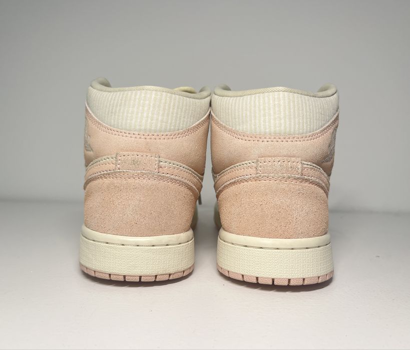 Jordan 1 MID SE Coconut milk