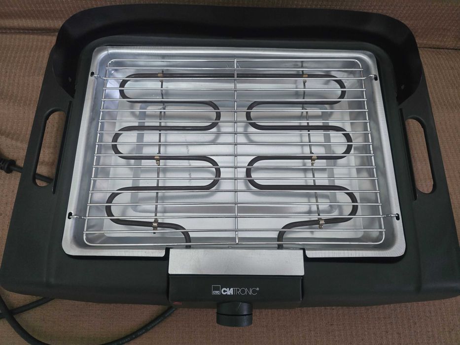 Gratar electric Clatronic 35 x 24 cm, 2000W, BQ 3507