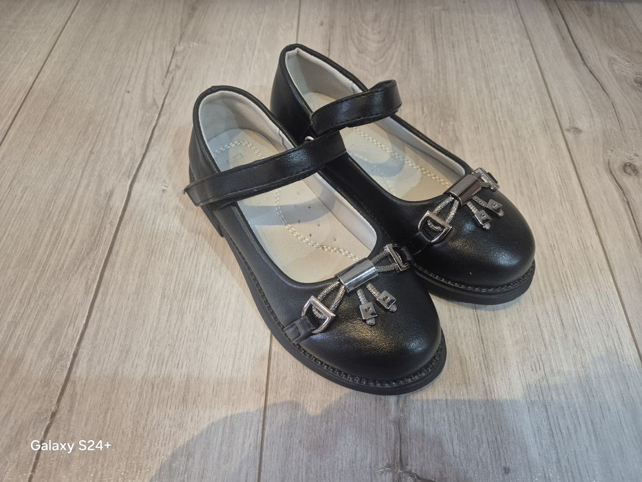 Туфельки на девочку