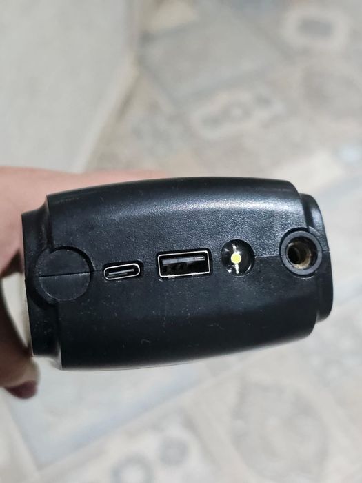 Компресор автомобильный