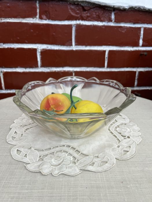 Стари стъклени купи