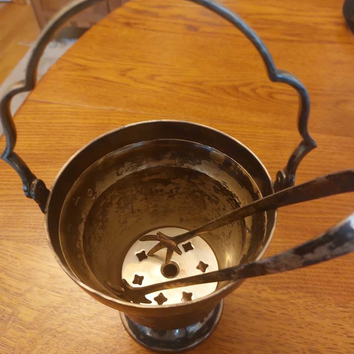 Съд за лед със щипка