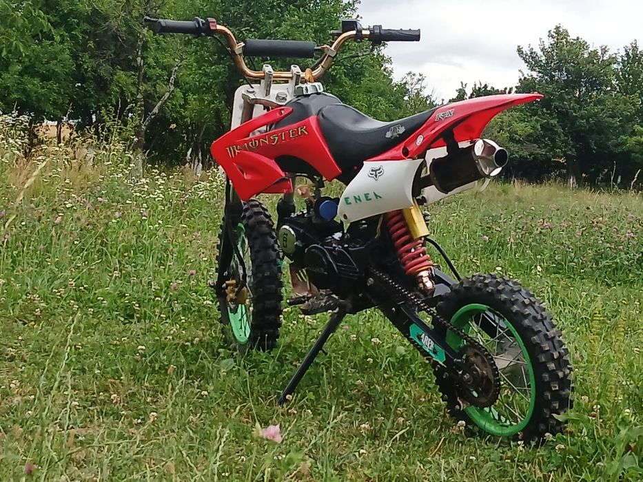 Vând cross 125cc (nu kxd,jrh,ultra,loncin)