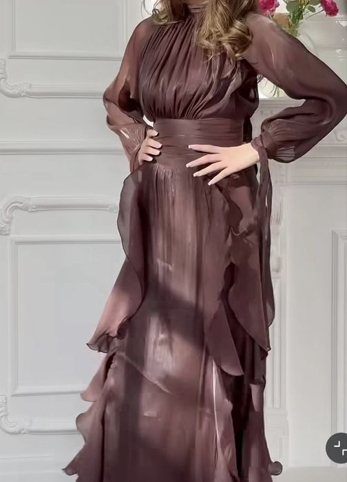 Платье вечернее НОВОЕ 42-44 размер