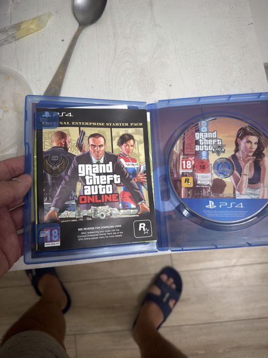 Продам диск ГТА 5 на ps5 и ps4