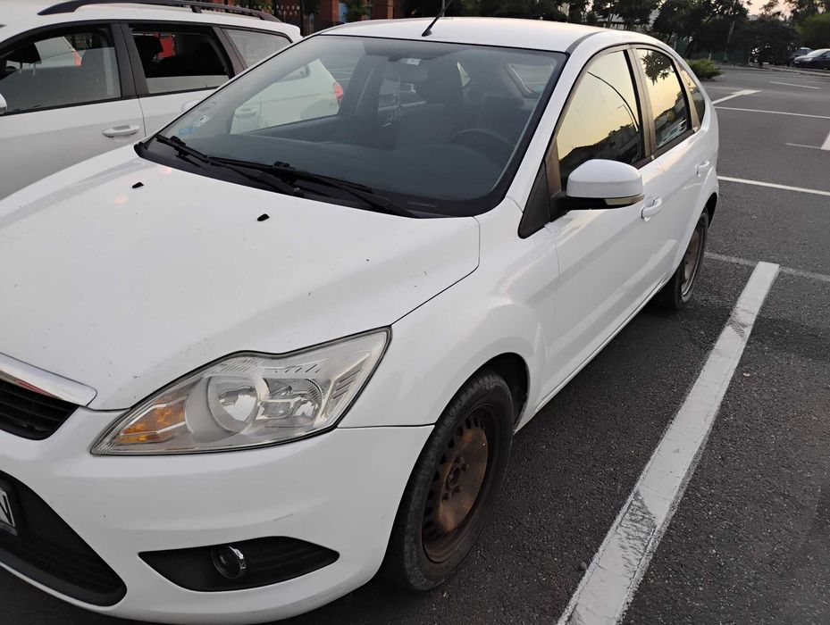 Ford Focus 1,6 benzina cu instalatie GPL