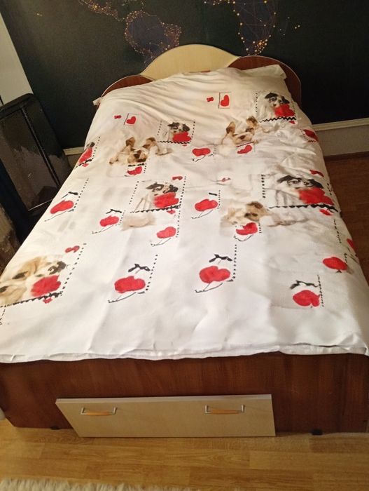 Vând Mobila dormitor