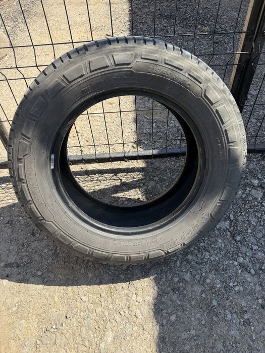 Гуми michelin 215/65/16C