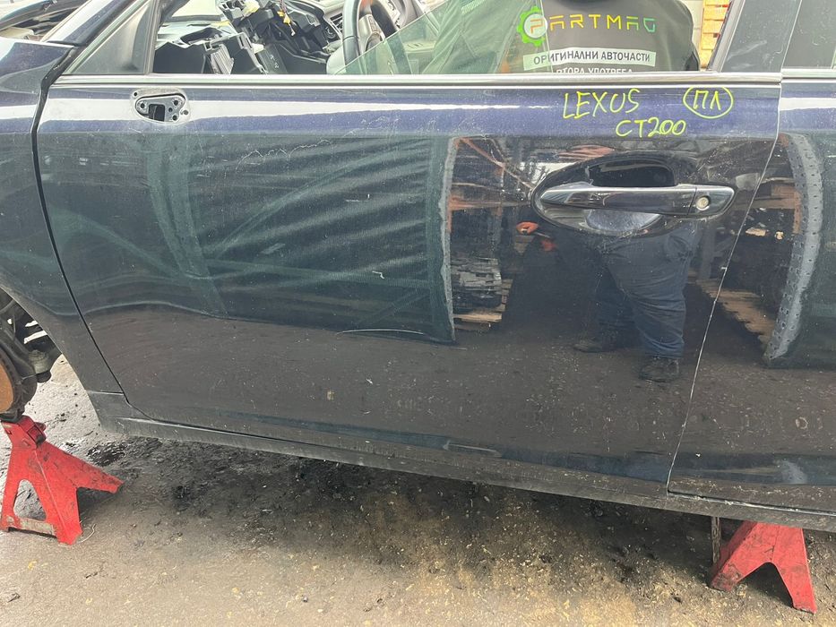 Lexus CT200H Батерия броня фарове  стопове волан капак врати