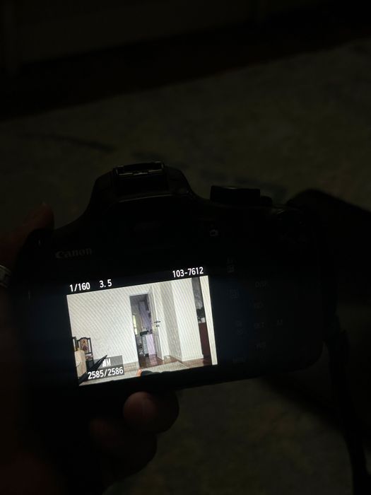 Фотоаппарат Canon