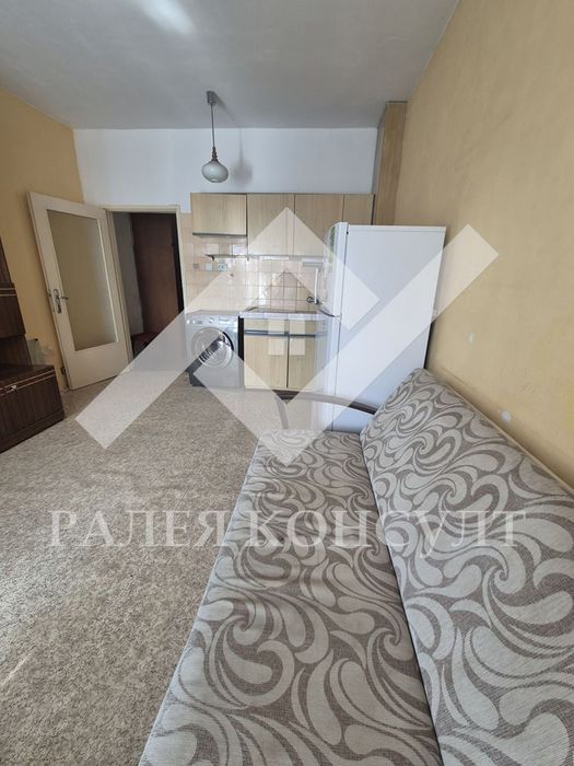 Продава се Двустаен апартамент в Пловдив, Тракия - 48 кв.м за 2000 €/кв.м - Снимка #1