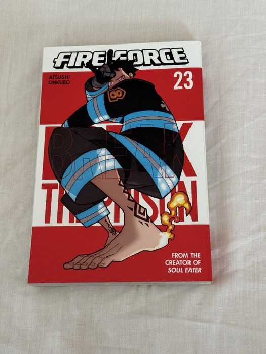 Solo leveling,Fire Force,The Promised Neverland,Beastars манга/книги