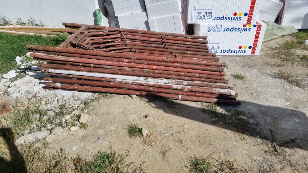 Inchiriez schela metalica