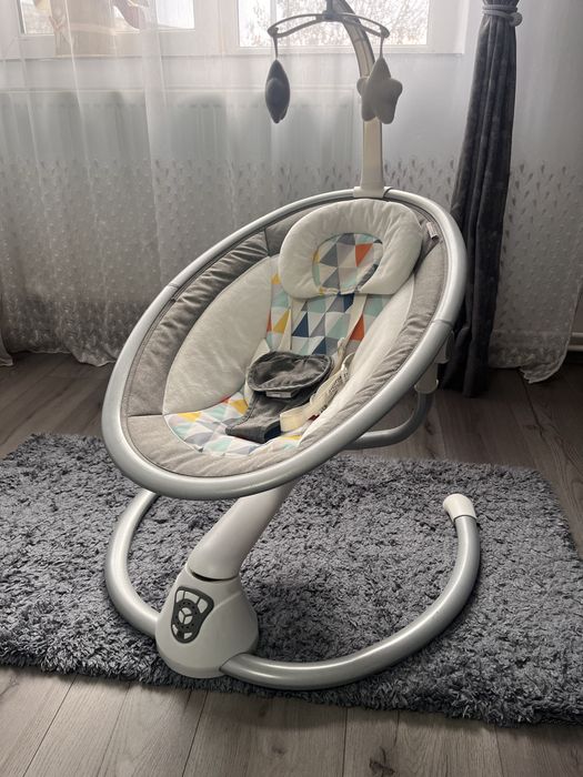 Balansoar pentru bebeluși – confort și distracție garantate!