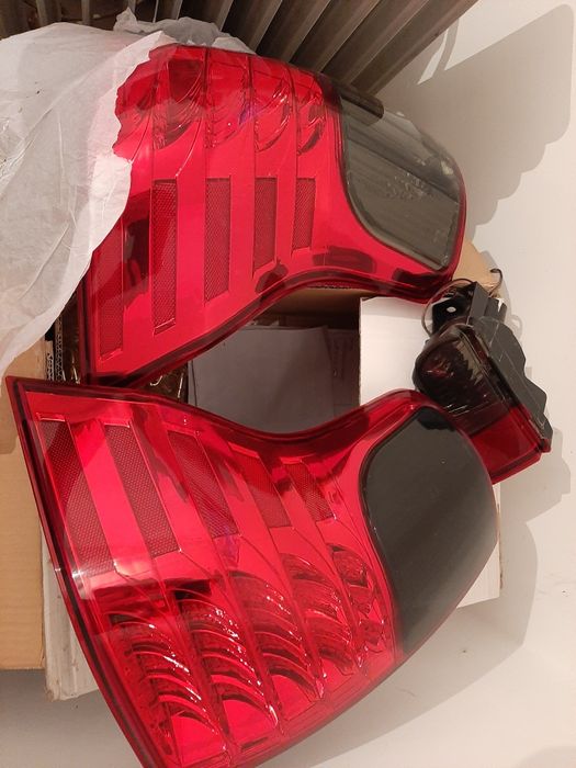 Задний фонарь тойота прадо