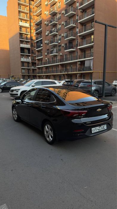 Chevrolet onix premiere 2 turbo at