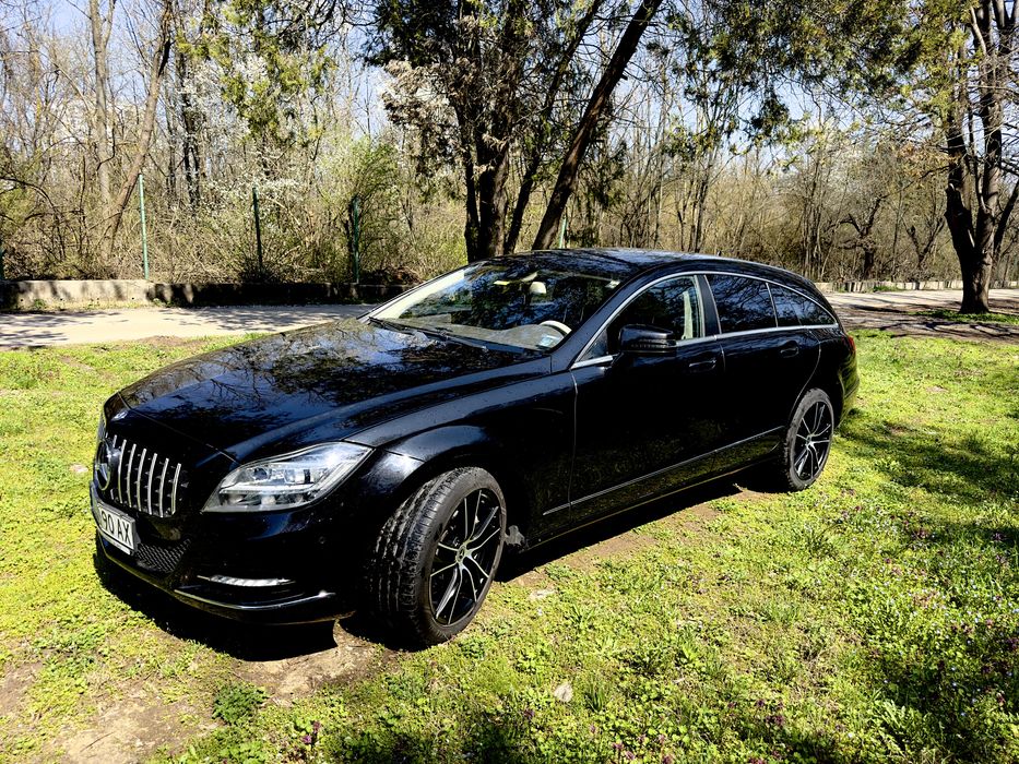 Продавам Мерцедес CLS   350  4 MATIC