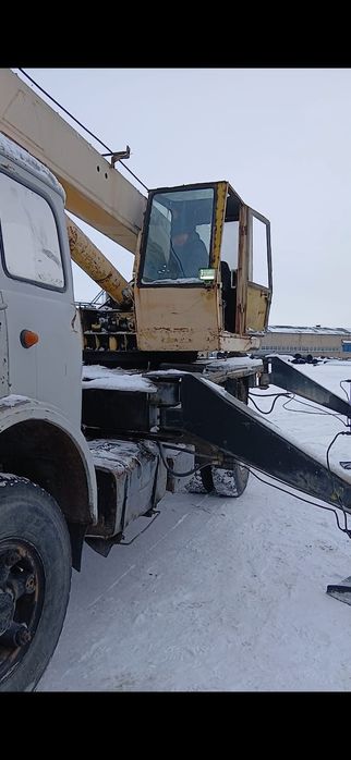 Продам Автокран Маз