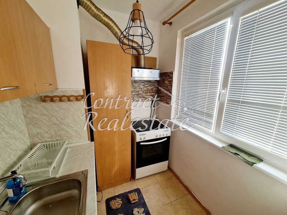 Четиристаен Обзаведен Нептун ! За студенти ! Свободен от 21.03.2026 г.