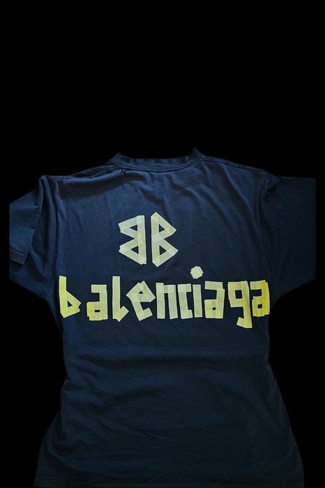 Tricou balenciaga tape