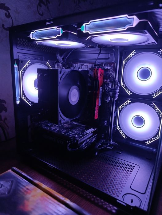 Компьютер в комплекте! SSD, HDD, RAM 16Gb.