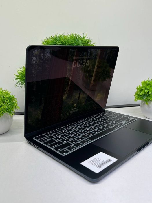 Macbook Air M2 2022