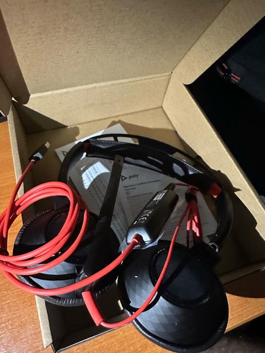 НОВО_Слушалки Poly Blackwire 5220