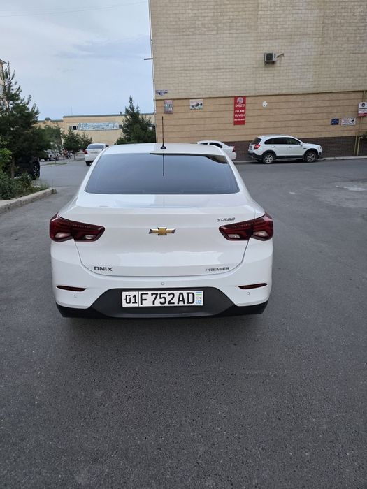 Onix Premier Plus