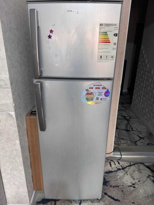 холодильник продается