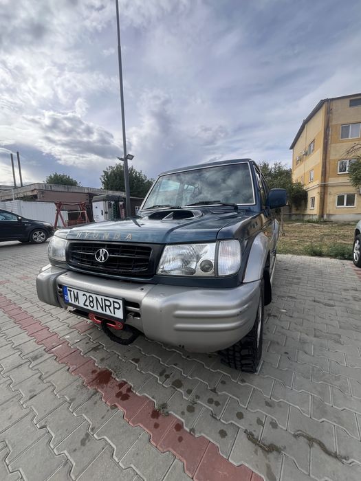 Hyundai Galloper
