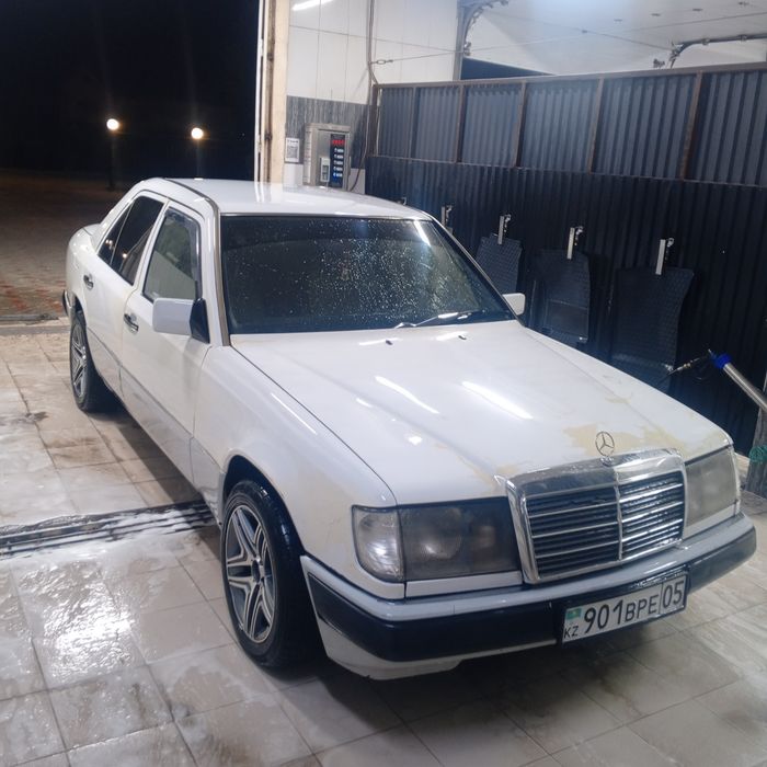 Продам Мерседес 124