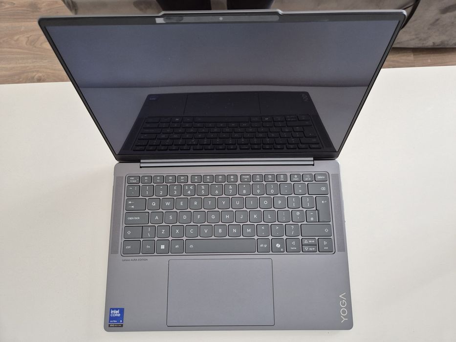 Lenovo Yoga Slim 7 Aura Edition