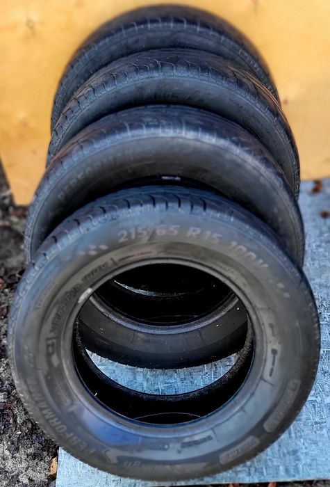 Шины 215/65/R15.