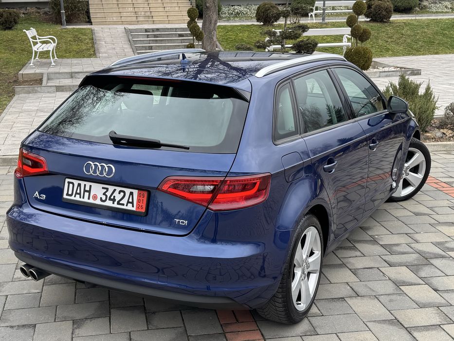 Audi a3/2014/S-tronic/Navigatie/euro5/Led/bi-xenon/2.0 TDI/150 CP/