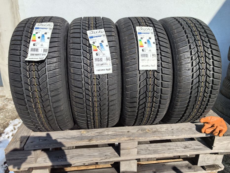 225/45/17 Сава ДОТ 2022 г - Чисто Нови