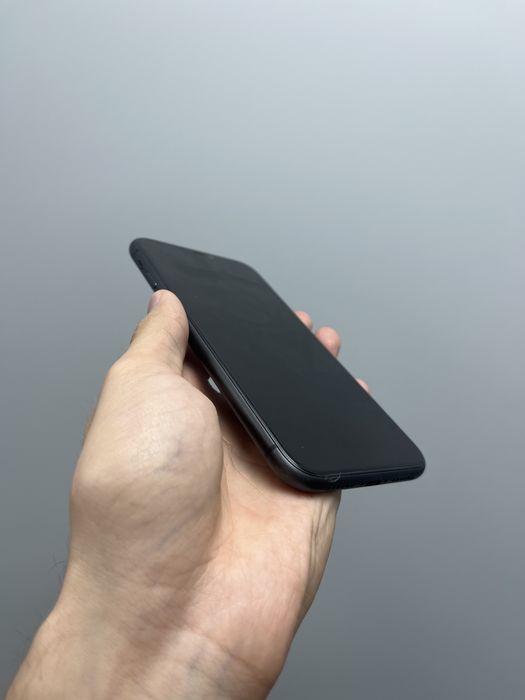 Apple iPhone 11 (костанай 1022) лот 111/6937