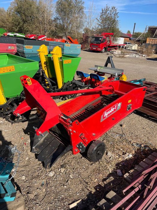 Картофелекопалка однорядная Бульба 1 D-Pol