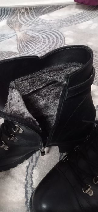 Ayollar etigi sotaman