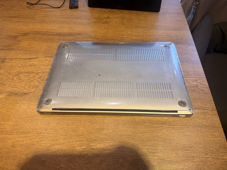 Vand Macbook Pro 2018 15”
