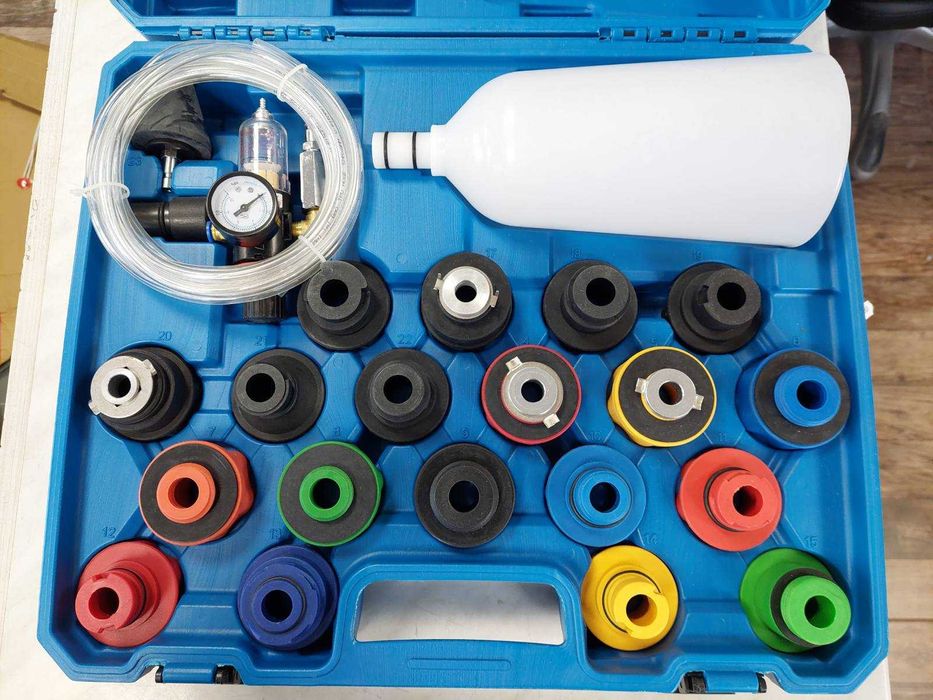 Фуния за пълнене на двигателно масло к-т с адаптери - 24 части